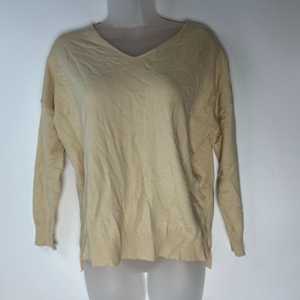Pink Lily Ivory V-neck Sweater Small